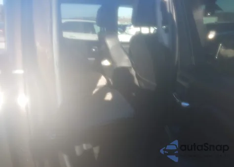 2018 Chevrolet Silverado 1500 1Lt z USA, uszkodzony, nr VIN 1GCVKREC9JZ165291